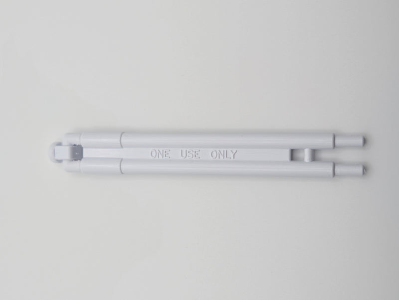 EZ-300D EZ-Spray™ Tips for Amber Bottle With Bleeder Valve – product photo 1