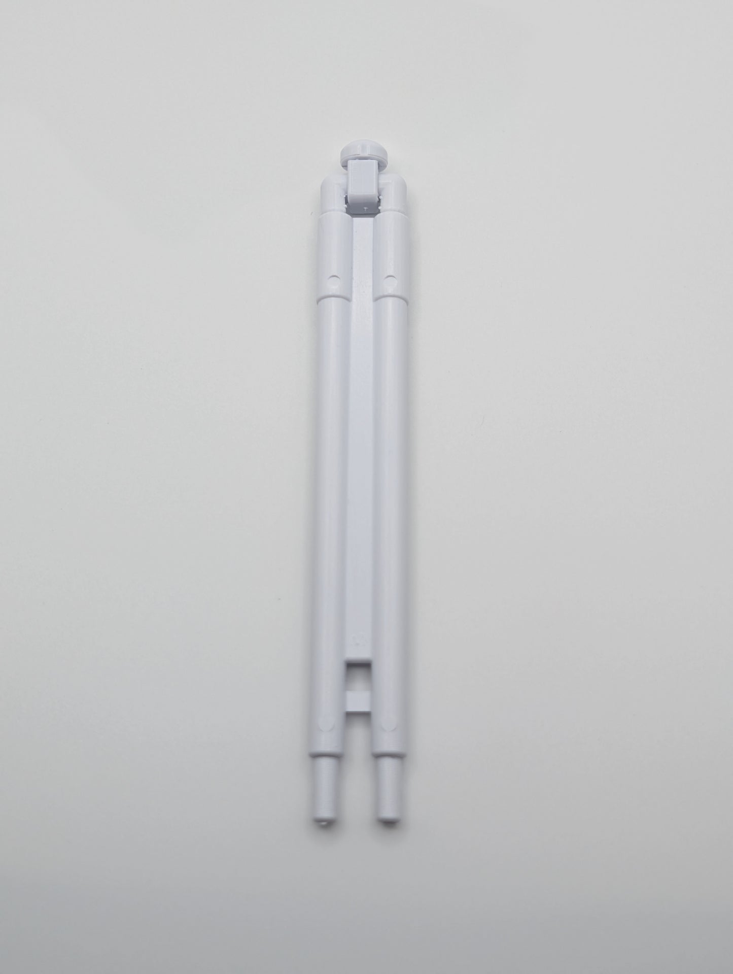 EZ-300D EZ-Spray™ Tips for Amber Bottle With Bleeder Valve – product photo 2